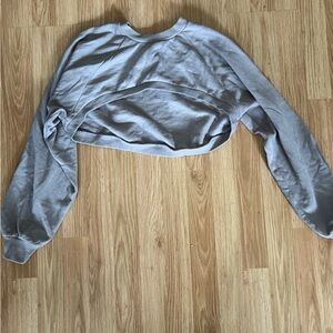 super crop crew neck